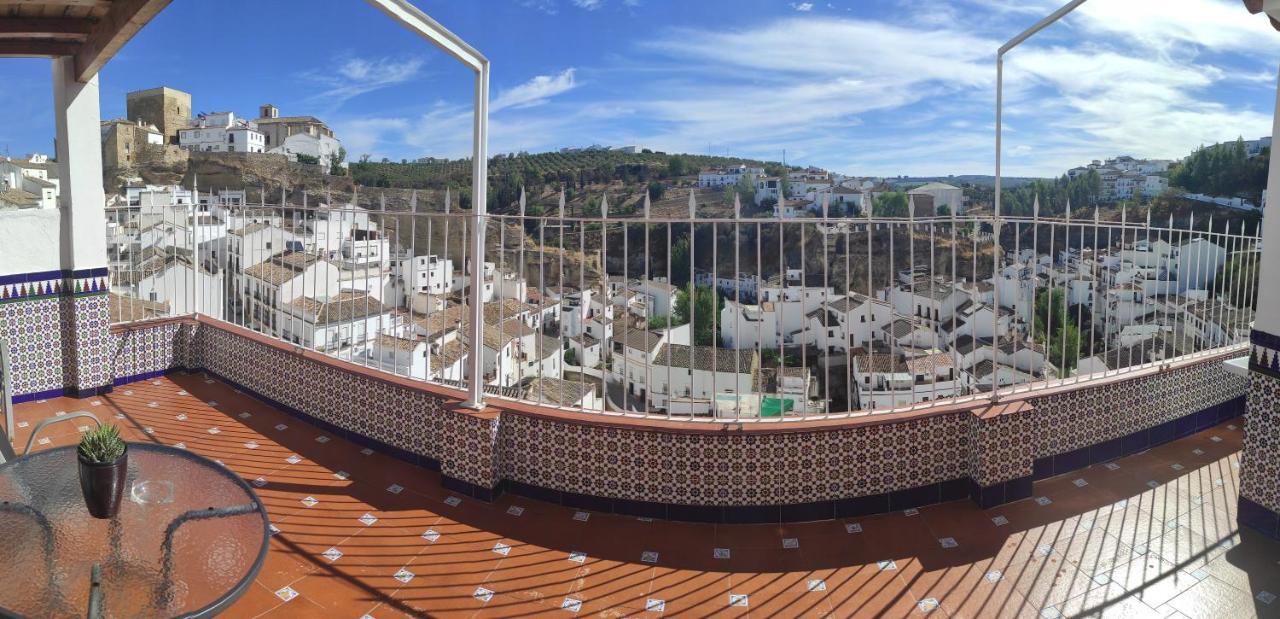 Casa De Las Lanzas Setenil De Las Bodegas 客房 照片